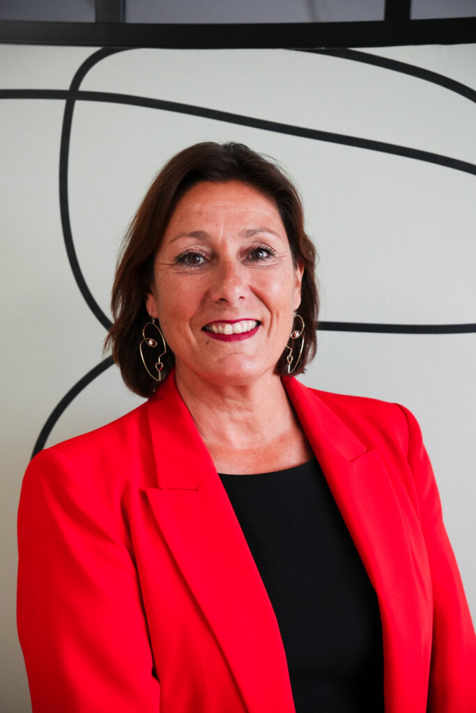 Delphine Girard, courtière DGI Courtage, spécialiste de la protection du dirigeant